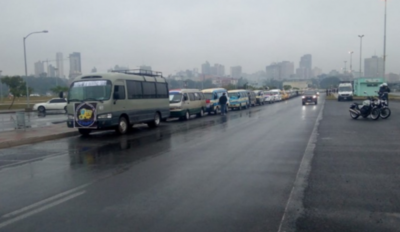 Diario HOY | Desde el inicio de la pandemia, transportes escolares sólo trabajan al 10%