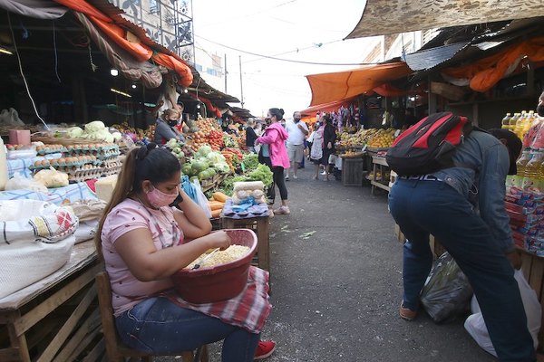 Crónica / Vacunada al bolsillo con la suba del combustible