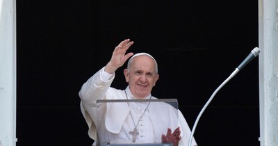 La Nación / “Análisis de sangre satisfactorios” para el papa hospitalizado