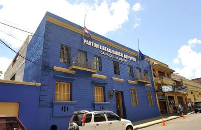 En medio de proceso por corrupción a Alegre y guerra interna, PLRA cumple 134 años - ADN Digital