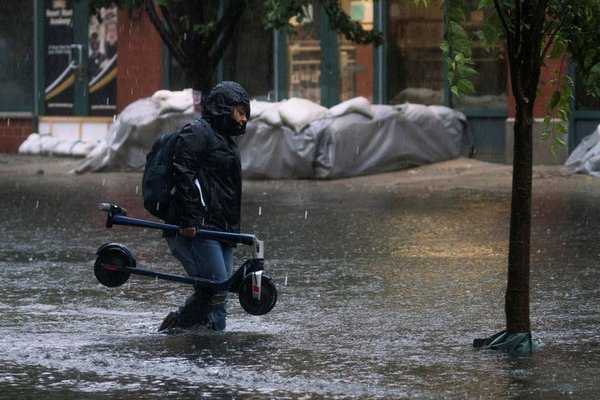 EE.UU: tormenta Elsa podría provocar considerables inundaciones