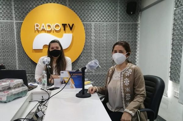 Confeccionistas se unen para combatir el frío y abrigar a familiares de pacientes en hospitales | Ñanduti