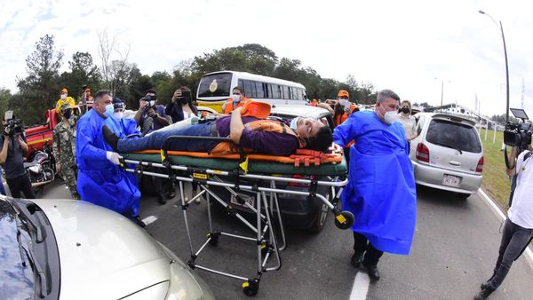 Exitoso simulacro en megavacunatorio del autódromo ex Aritirí