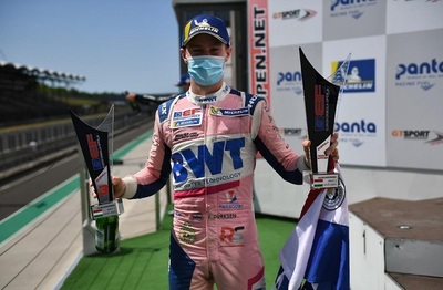 Joshua Duerksen alcanza el podio en su primera carrera de Fórmula 3
