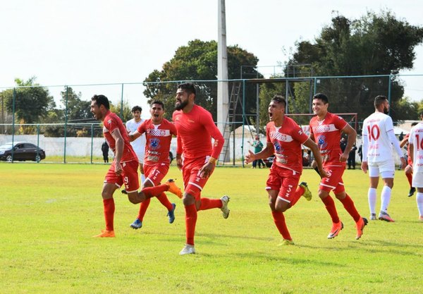 General Caballero remonta, gana y sigue líder en la Intermedia