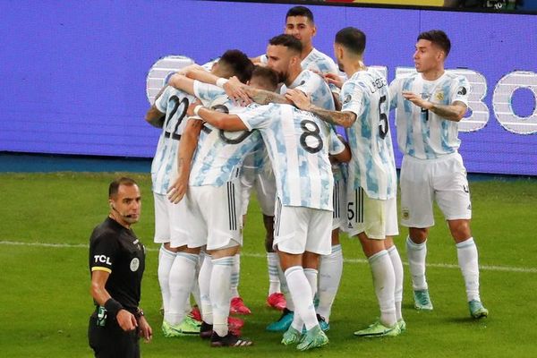 Argentina rompe la maldición: campeón después de 28 años y 7 finales perdidas - Fútbol Internacional - ABC Color