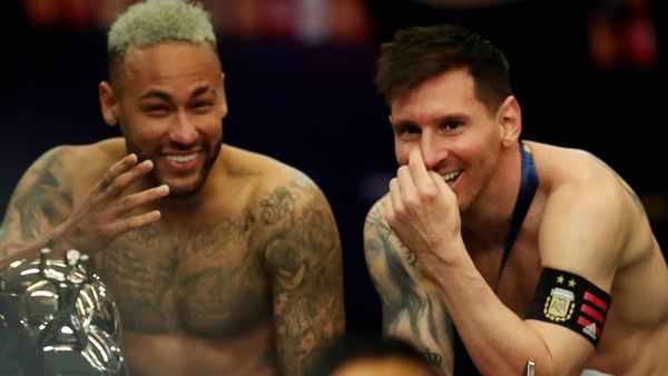 (Video) Messi y Neymar, dando cátedra de espíritu deportivo,  emocionan al mundo fútbol