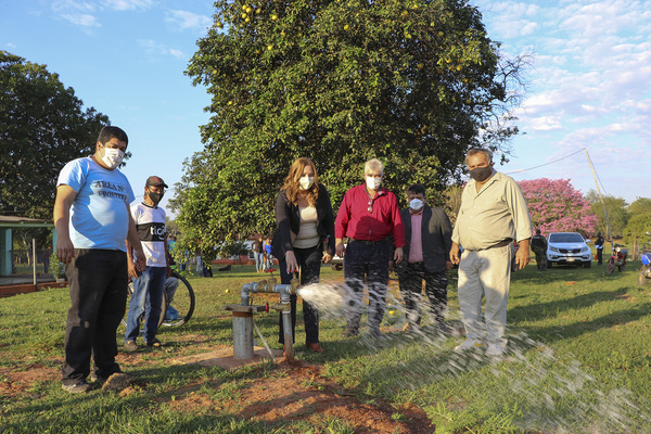 Setenta familias acceden al sistema de agua potable en Loreto, Concepción | .::Agencia IP::.