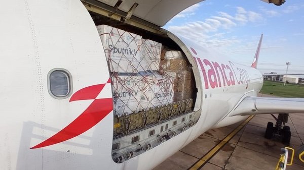 El martes llegarían 100.000 dosis de Sputnik V donadas por Rusia | Noticias Paraguay