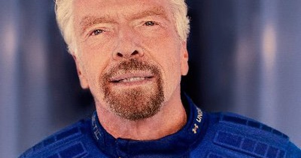 La Nación / El millonario Richard Branson llegó al espacio en su nave de Virgin Galactic