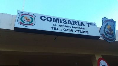 Hombre con arresto domiciliario quemó motocicleta de su concubina y la amenazó de muerte