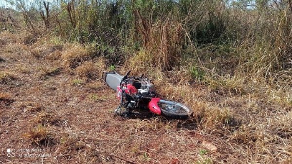 Motociclistas mueren durante presunta carrera clandestina | Noticias Paraguay