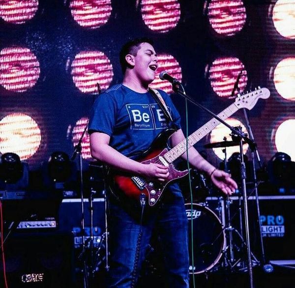 Jóvenes ovetenses lanzan singles musicales y sueñan con el estrellato mundial - Música - ABC Color