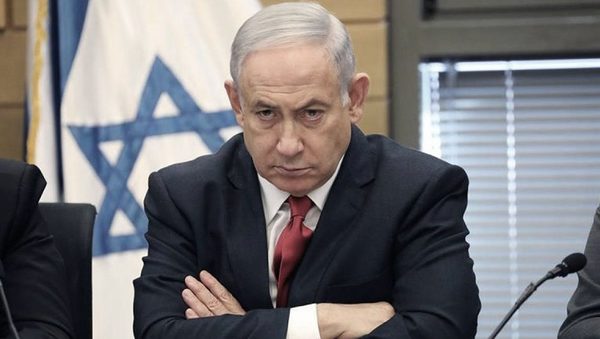 Un mes después de ser sustituido, Netanyahu finalmente abandonó la residencia oficial