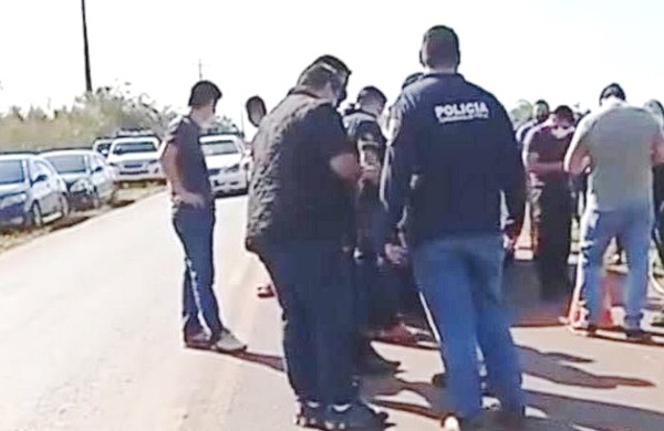 Carrera clandestina en Los Cedrales acaba con dos muertos: motociclistas se incrustaron por un vehículo