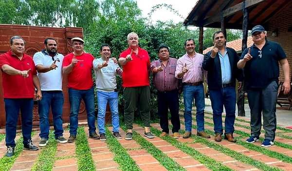 González Vaesken conformaría la chapa presidencial para las próximas elecciones