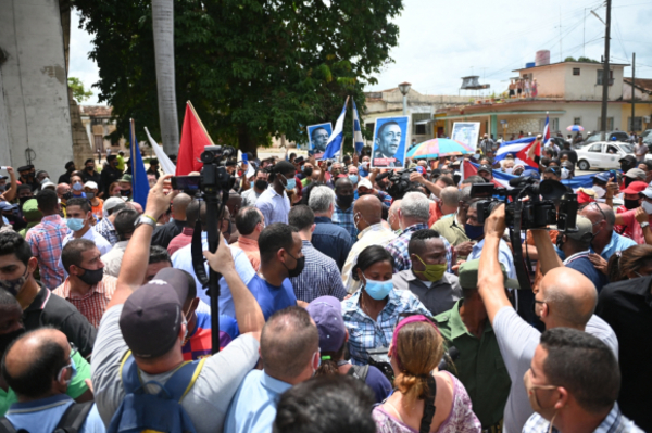 Inédita protesta en Cuba contra el Gobierno