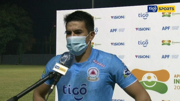 Gerardo Arévalos, la figura del partido ante Independiente
