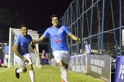 Primera rueda de la Intermedia se cierra con victoria de Resistencia  - Fútbol de Ascenso de Paraguay - ABC Color