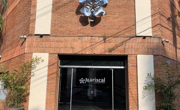 Diario HOY | Vacunan a trabajadores priorizados sin importar terminación de cédula