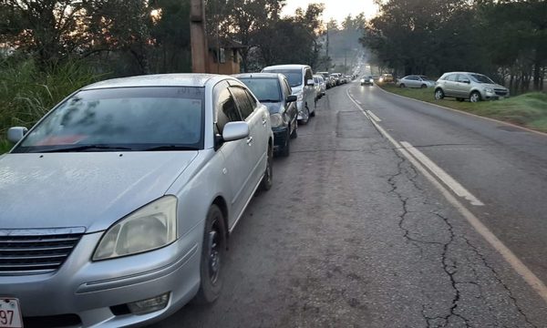 Comenzó vacunación a trabajadores esenciales