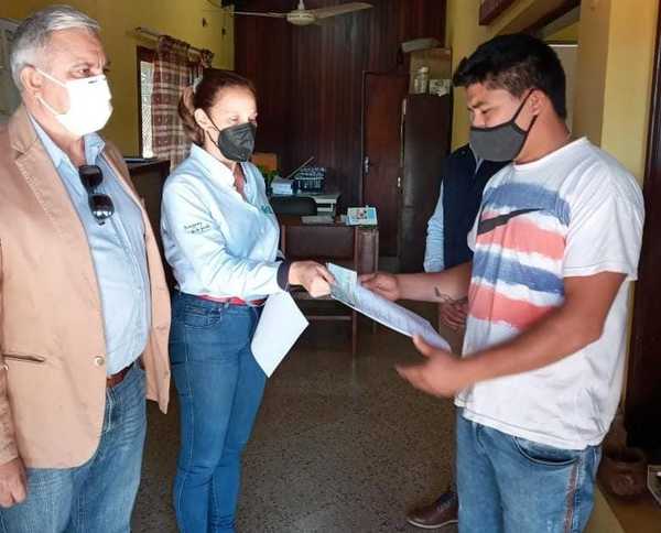 CAH desembolsó G. 320 millones en créditos a productores de Central | .::Agencia IP::.