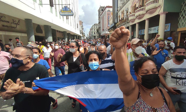 Cuba: Multitudinaria e inédita protesta antigubernamental - OviedoPress