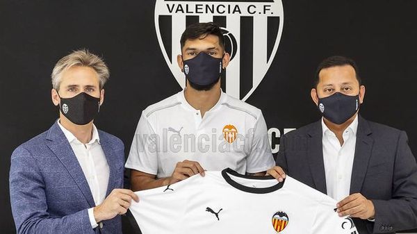 El Valencia confirma cesión del paraguayo Alderete con una opción de compra | El Independiente