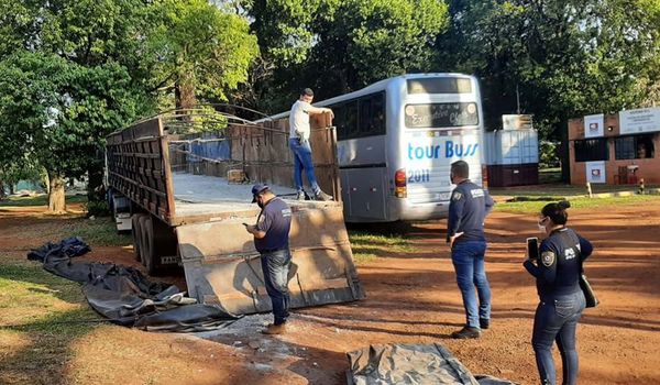 Hallan marihuana en camión cementero - Nacionales - ABC Color