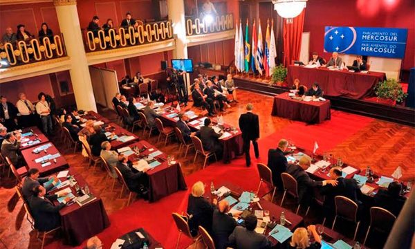 Parlasur: Conformarán Comisión de Verdad y Justicia por Guerra de la Triple Alianza