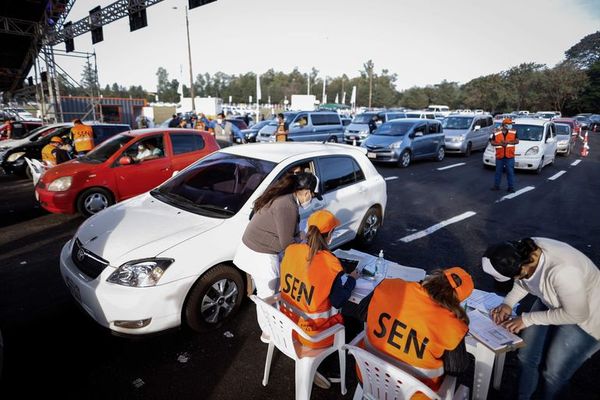 Propuesta para que el 19 de julio sea feriado ya está en Diputados - Nacionales - ABC Color