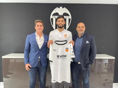 Omar Alderete es nuevo jugador del Valencia