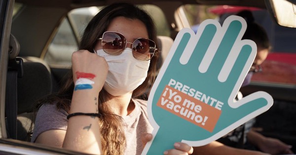 La Nación / Lanzan la campaña “Presente, ¡yo me vacuno!” para no dejar a nadie atrás