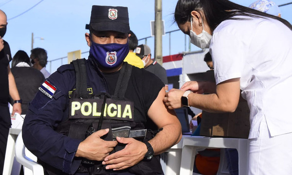 Piden declarar feriado el 19 de julio para jornada de vacunación - OviedoPress