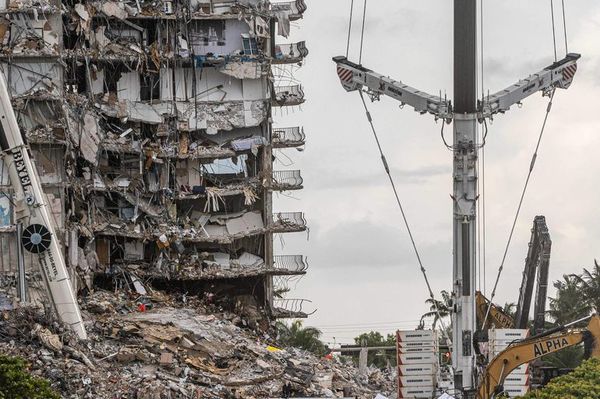 Sube a 94 la cifra de muertos en derrumbe de edificio en Miami - Mundo - ABC Color