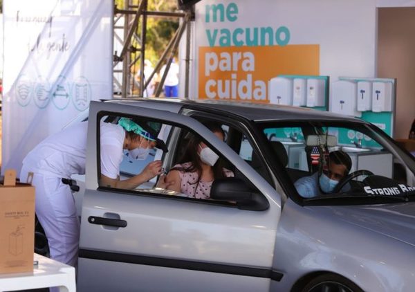 #VacunatePy, #Guille y Salud fueron tendencia en las redes sociales durante todo el día