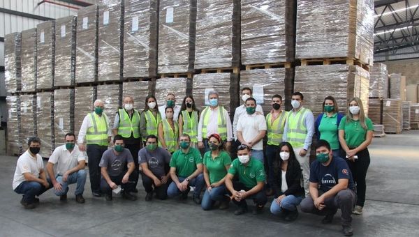 Visitamos Envaco, la fábrica de cartón corrugado que lidera en el mercado frigorífico (y posee el 45% del market share)