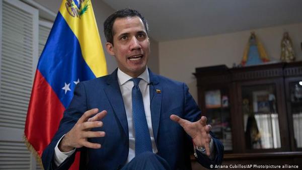 La Policía venezolana intentó detener a Guaidó en su casa