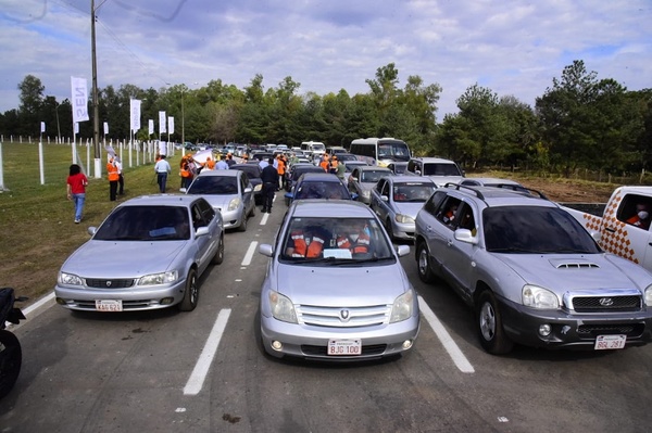 Refuerzan conectividad en el megavacunatorio exAratirí