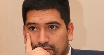 La Nación / Mano a mano con Mauricio Espínola: “Tengo la bendición de estar al lado del presidente”