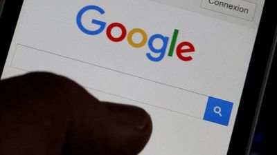 Francia multa a Google para que negocie contenidos de medios