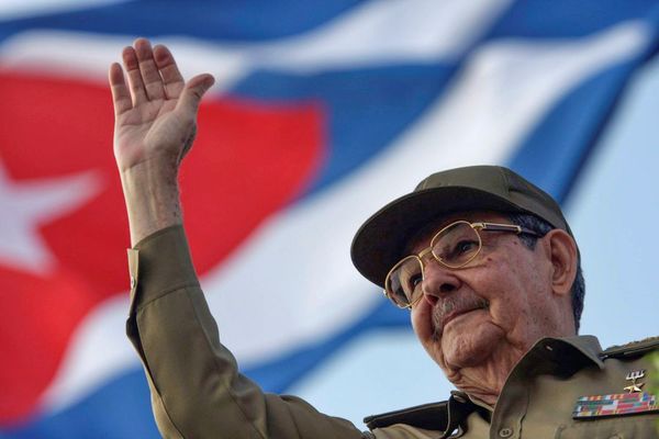 Raúl Castro participó en una reunión del Partido Comunista tras las históricas protestas contra la dictadura de Cuba