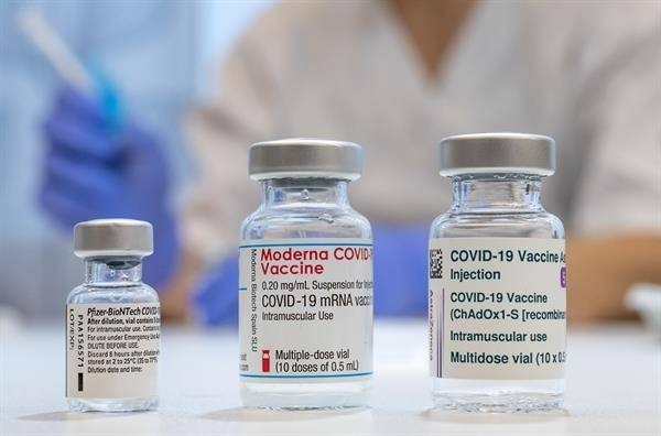 Diario HOY | La OMS advierte sobre el uso de diferentes dosis de vacunas anticovid