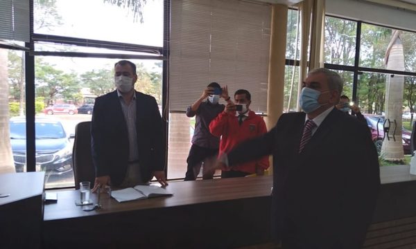 Jura nuevo concejal en Minga Guazú