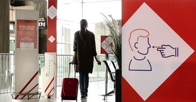 La Nación / Francia aplica cuarentena a viajeros procedentes de Paraguay