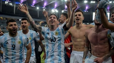 Salen a la luz imágenes inéditas de Messi celebrando desde el vestuario y el NO a Rodrigo De Paul (VIDEOS)