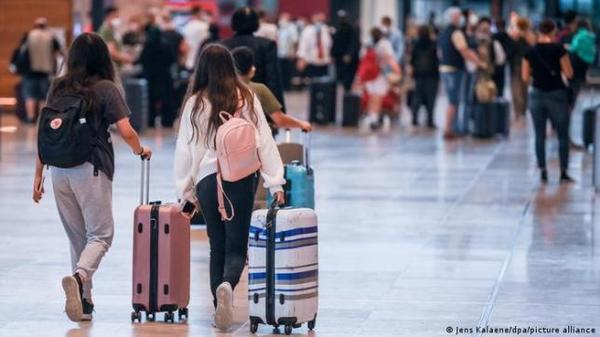 Países de Europa refuerzan restricciones para contener la variante Delta | .::Agencia IP::.