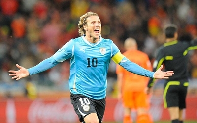 Diario HOY | Diego Forlán ingresa en el Museo del Fútbol Mundial de la FIFA