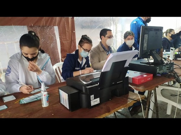 DESTACAN IMPLEMENTACIÓN DE SISTEMA INFORMÁTICO QUE ACELERA PROCESO DE VACUNACIÓN