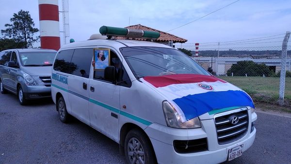Restos de Leidy Luna ya llegaron al país y son trasladados a su ciudad natal | Ñanduti